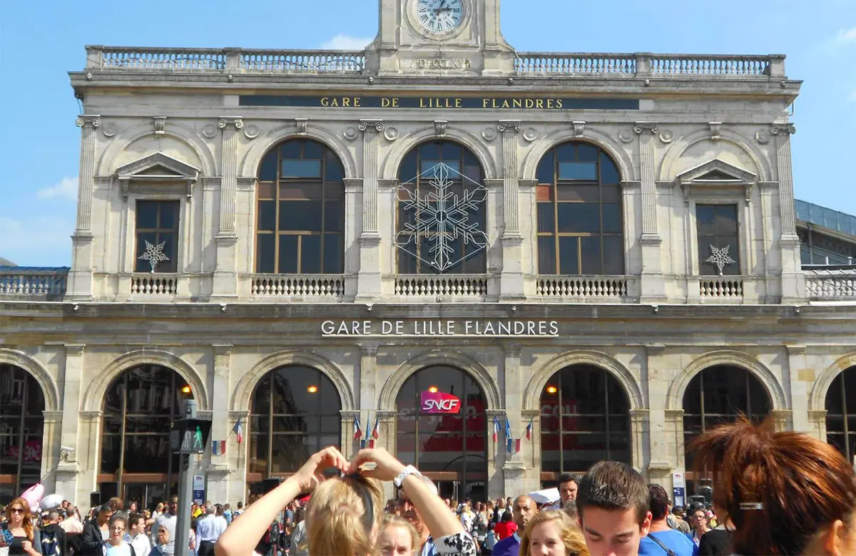 Taxi Gare depuis Lambersart : Rejoignez les Gares de Lille en Toute Sérénité
